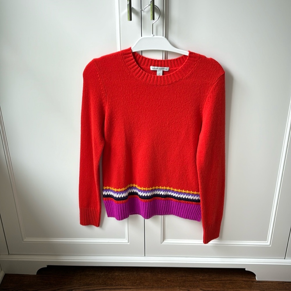Autumn cashmere sweater. Never worn-small